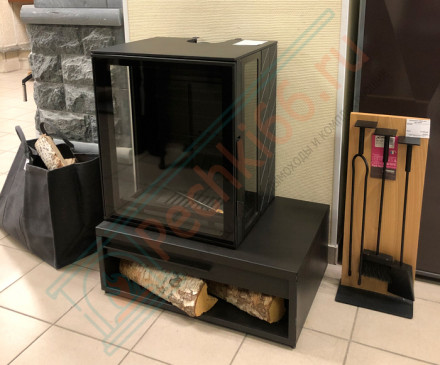 Чугунная печь-камин Eco Minimal 35 (Plamen)
