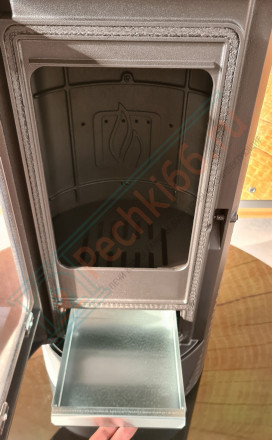 Чугунная печь-камин Tara (Plamen)